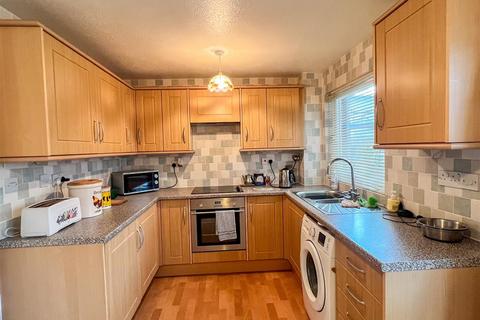 3 bedroom end of terrace house for sale, Crosthwaite Terrace, Tweedmouth, Berwick-Upon-Tweed