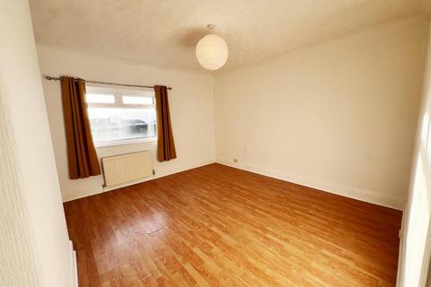 2 bedroom terraced house to rent, Wood Street, Middlestone Moor