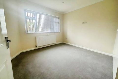 3 bedroom bungalow for sale, Clare Road, Taplow, Maidenhead