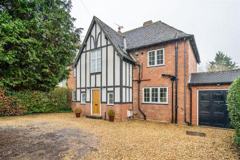 undefined, Station Road, Dorridge, Solihull