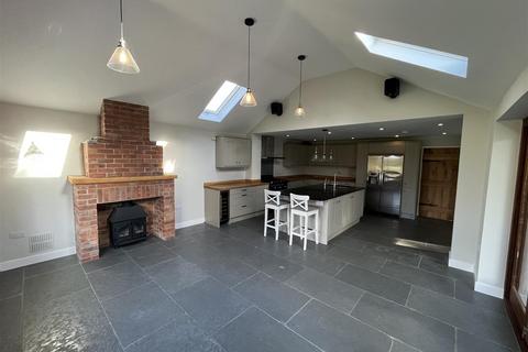 undefined, Wharf Road, Fenny Compton