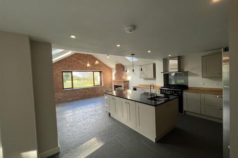 undefined, Wharf Road, Fenny Compton