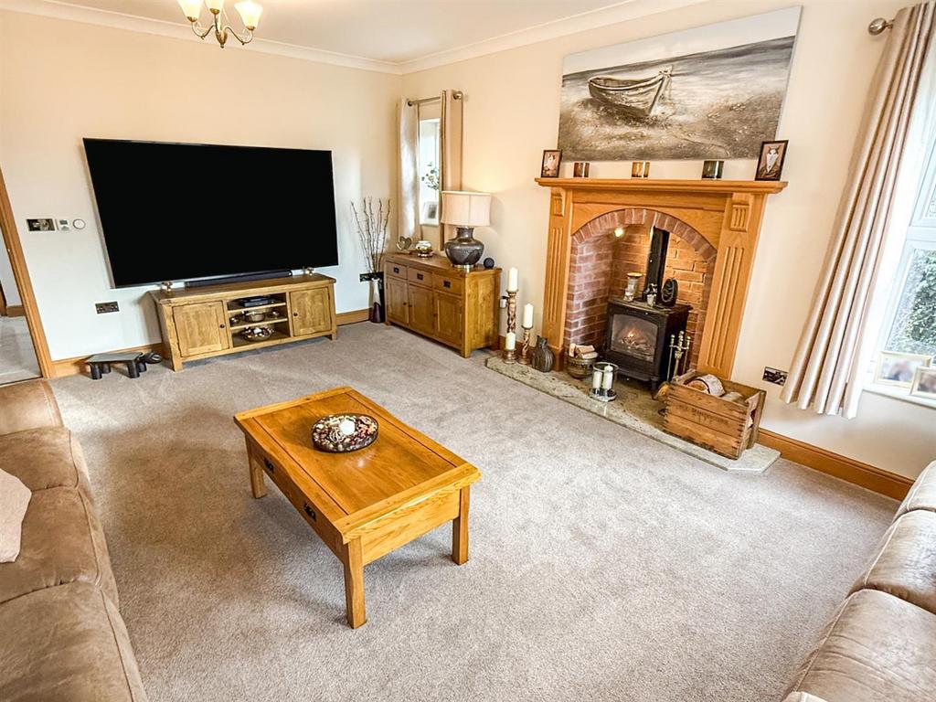 Living Room Additional Photograph