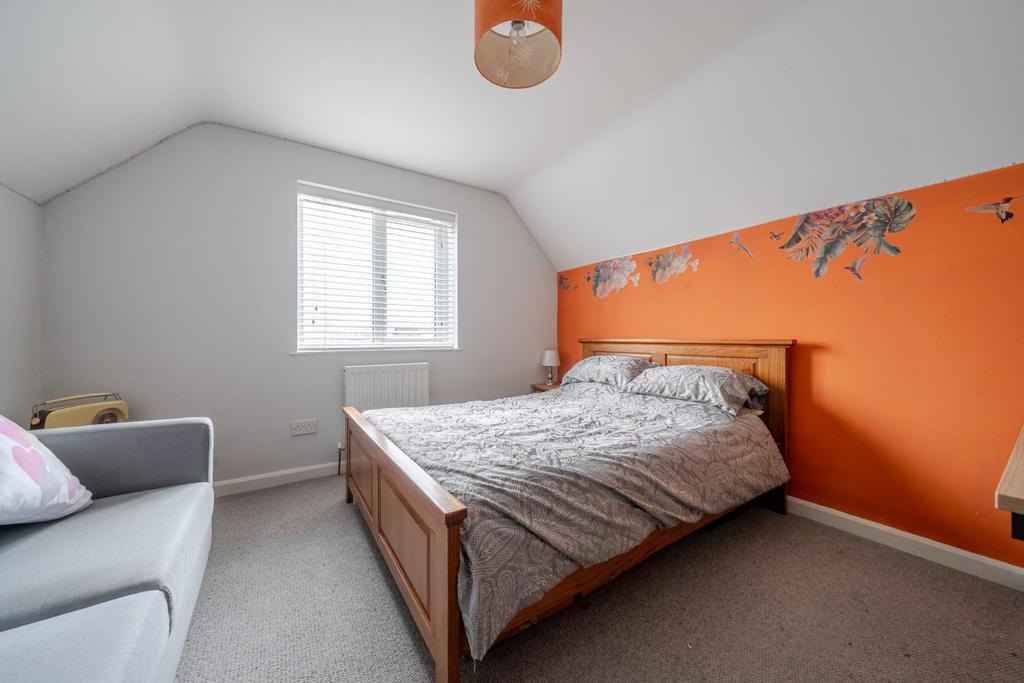 Bedroom 3.jpg