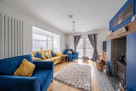 undefined, Hawthorn Drive, Llandyssil