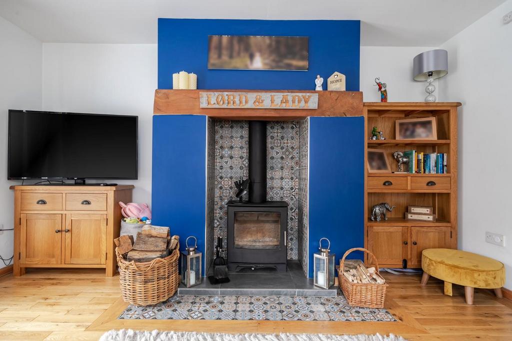 Fireplace.jpg