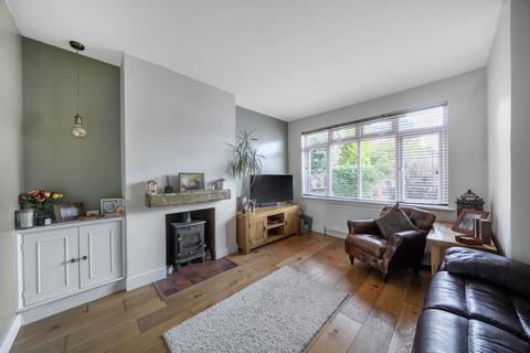 undefined, Farningham Crescent, Caterham CR3