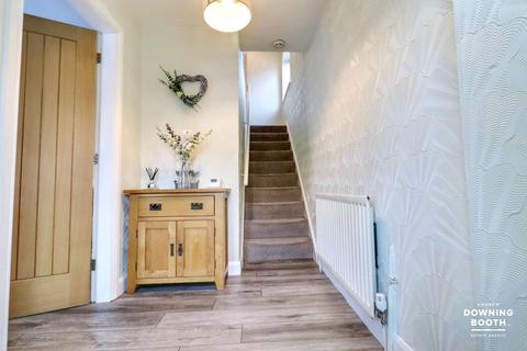 3 bedroom semi-detached house for sale, Treasure Close, Tamworth B77