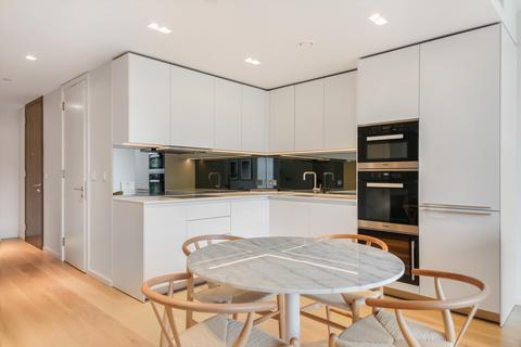 3 bedroom flat to rent, Lillie Square, London SW6