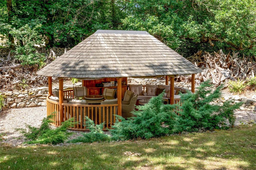 Outbuilding