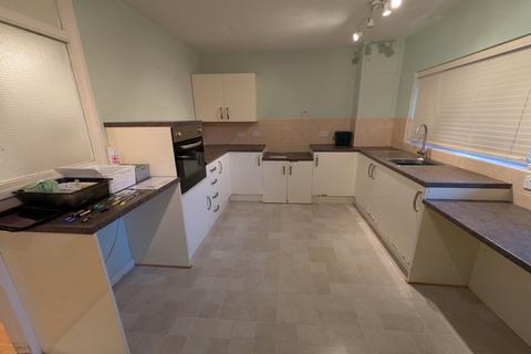 2 bedroom flat for sale, St Arvans Court, Evesham Road, Cheltenham