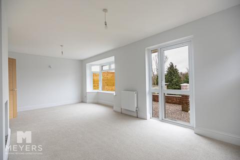 2 bedroom bungalow for sale, Poole BH12