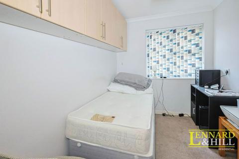 undefined, Palmers Drive, Grays RM17