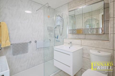 undefined, Palmers Drive, Grays RM17