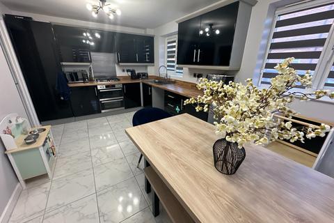 undefined, Jeque Place, Burton-on-Trent, DE13