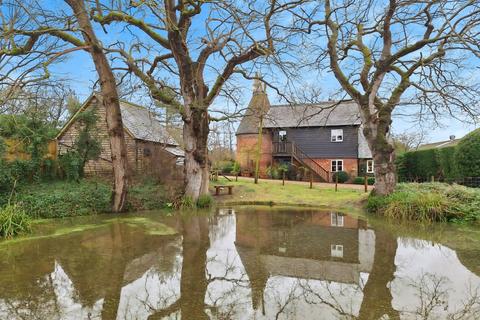 5 bedroom detached house for sale, SMARDEN