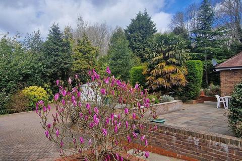 undefined, Norrels Drive, East Horsley, Surrey, KT24 5DL