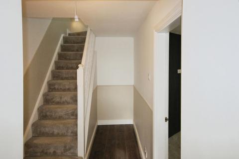 1 bedroom semi-detached house to rent, Meadow Lane, Willenhall, WV12