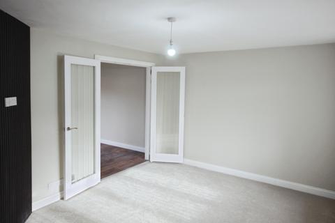 1 bedroom semi-detached house to rent, Meadow Lane, Willenhall, WV12