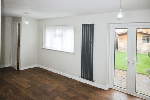 1 bedroom semi-detached house to rent, Meadow Lane, Willenhall, WV12