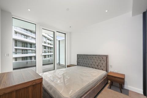1 bedroom apartment for sale, Cascade Court, Sopwith Way, London SW11