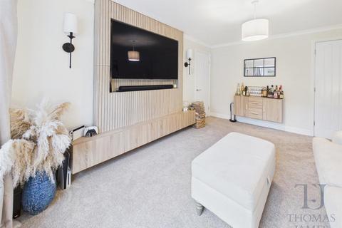 3 bedroom semi-detached house for sale, St. Marys Crescent, Ruddington, Nottingham