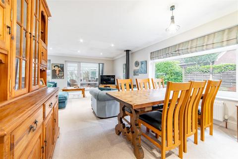 6 bedroom detached house for sale, Callerton Court, Ponteland NE20