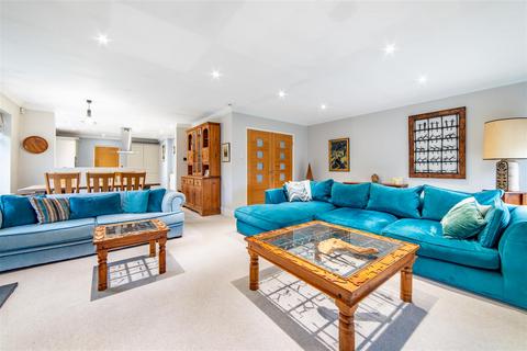 6 bedroom detached house for sale, Callerton Court, Ponteland NE20