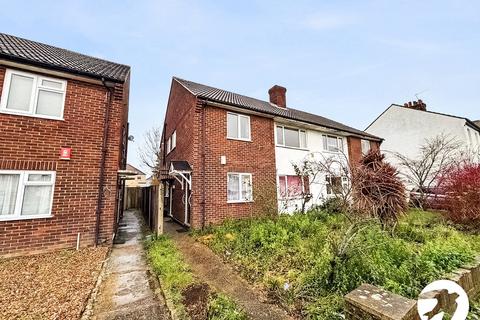 2 bedroom maisonette to rent, Lewis Road, Welling, DA16