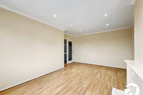 2 bedroom maisonette to rent, Lewis Road, Welling, DA16