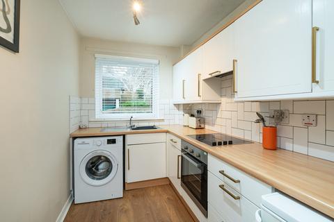 undefined, 5/1 Guardianswood, Murrayfield, Edinburgh, EH12 6PG