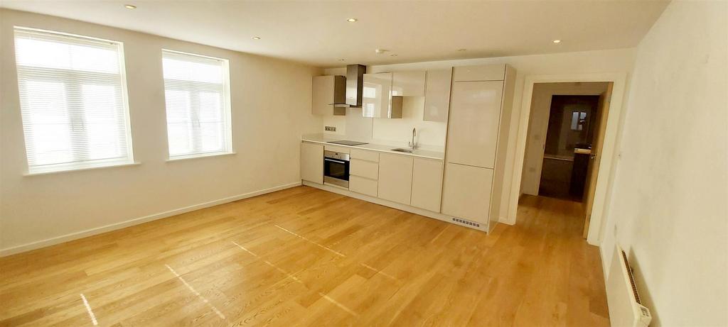 Open plan living room.jpg