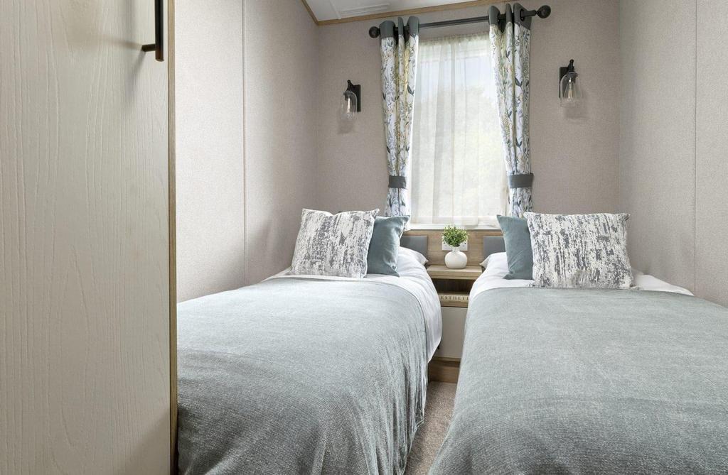 Bedroom.jpg