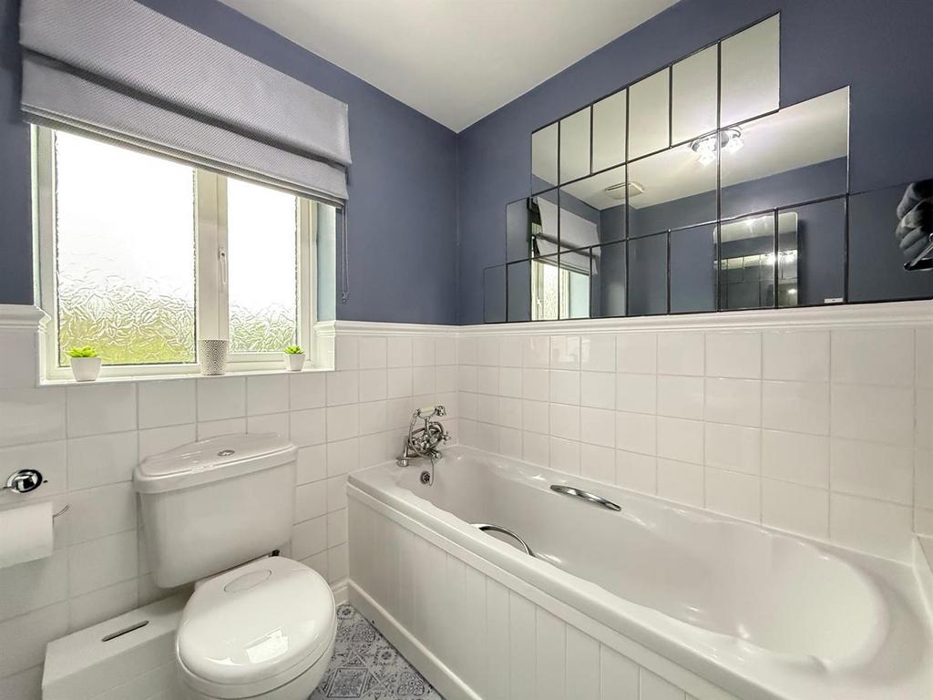 Family bathroom