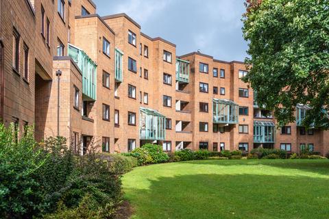 2 bedroom flat for sale, The Crescent, Llandaff, CF5