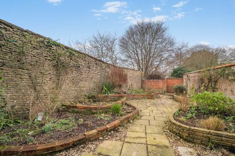 undefined, Cecily Hill, Cirencester, Gloucestershire, GL7