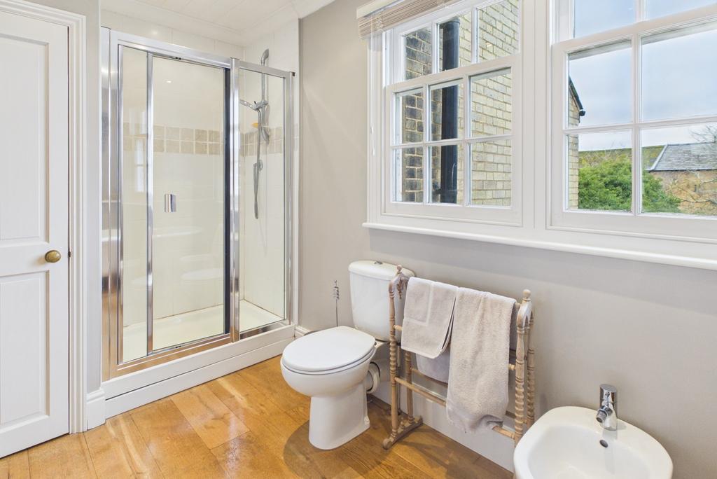Cam02519 g0 pr0380 still015