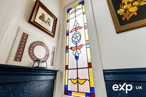 4 bedroom semi-detached house for sale, Corby Road, Nottingham NG3