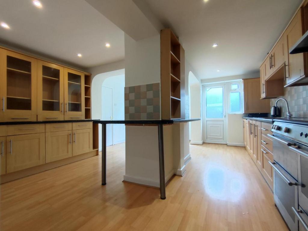 Breakfast Kitchen 2