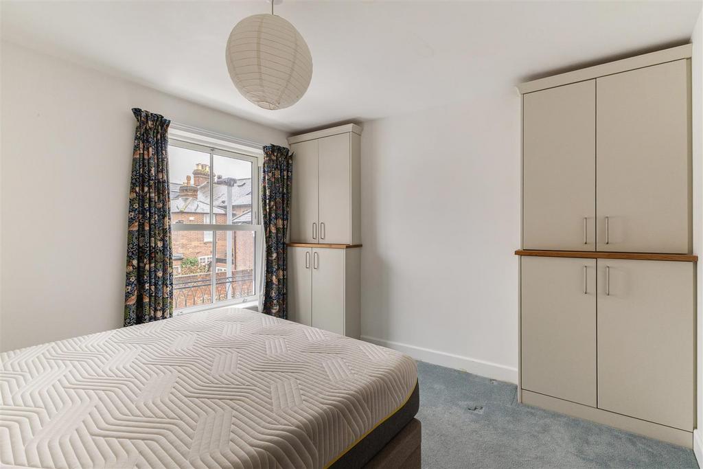 Double Bedrom