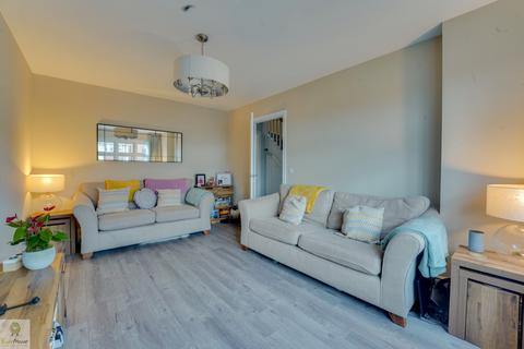 3 bedroom semi-detached house for sale, 37 Oberton Gardens, Stafford