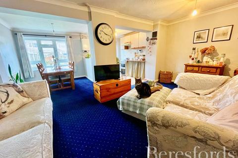 3 bedroom terraced house for sale, Little Meadow, Writtle, CM1