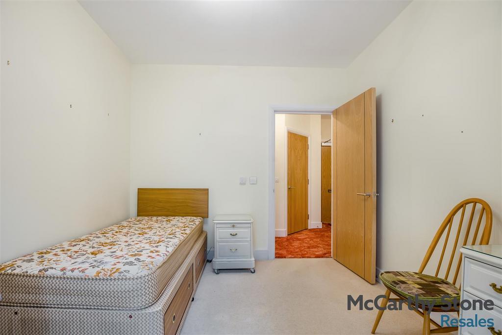 8677993-interior11.jpg