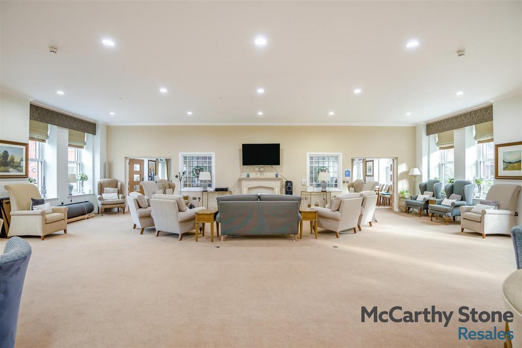 8677993-interior19.jpg
