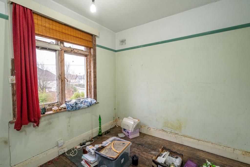 Bedroom 3.jpg