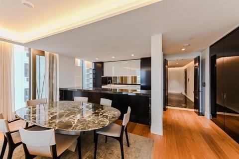 5 Belvedere Rd, London SE1