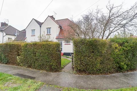 3 bedroom semi-detached house for sale, 22 Bradfield Avenue, Hadleigh