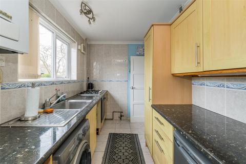 3 bedroom semi-detached house for sale, 22 Bradfield Avenue, Hadleigh