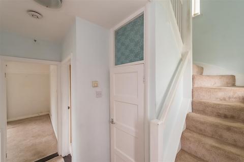 3 bedroom semi-detached house for sale, 22 Bradfield Avenue, Hadleigh