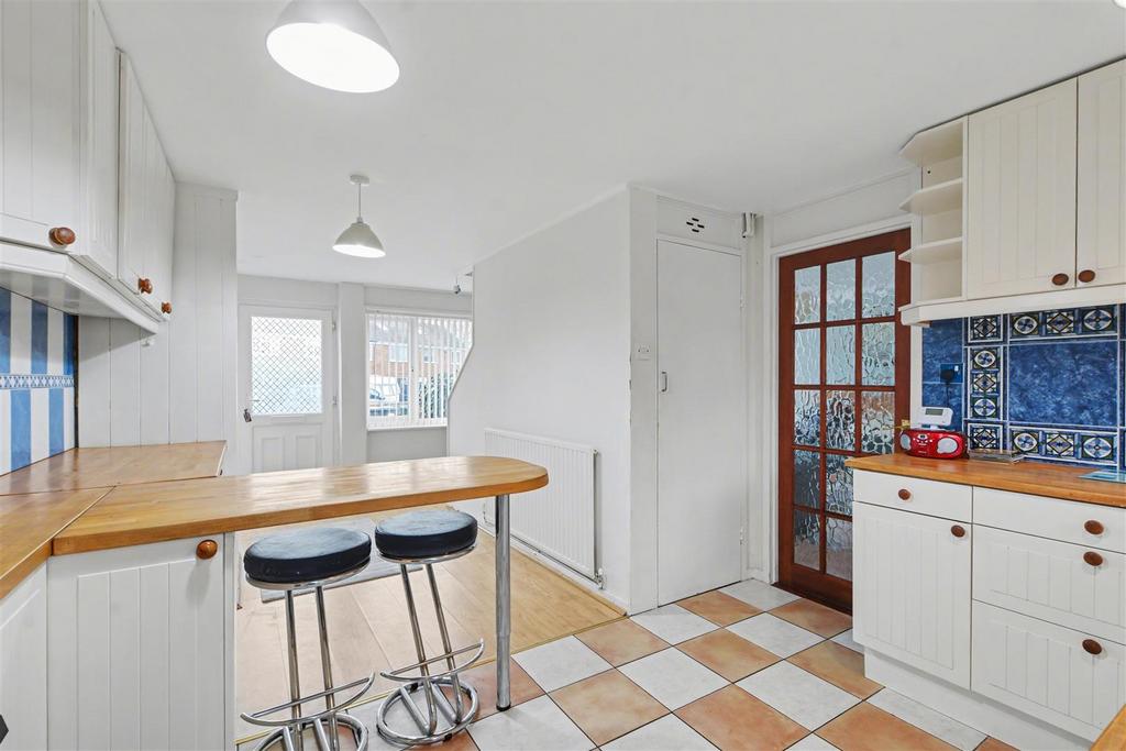 Kitchen 4.jpeg
